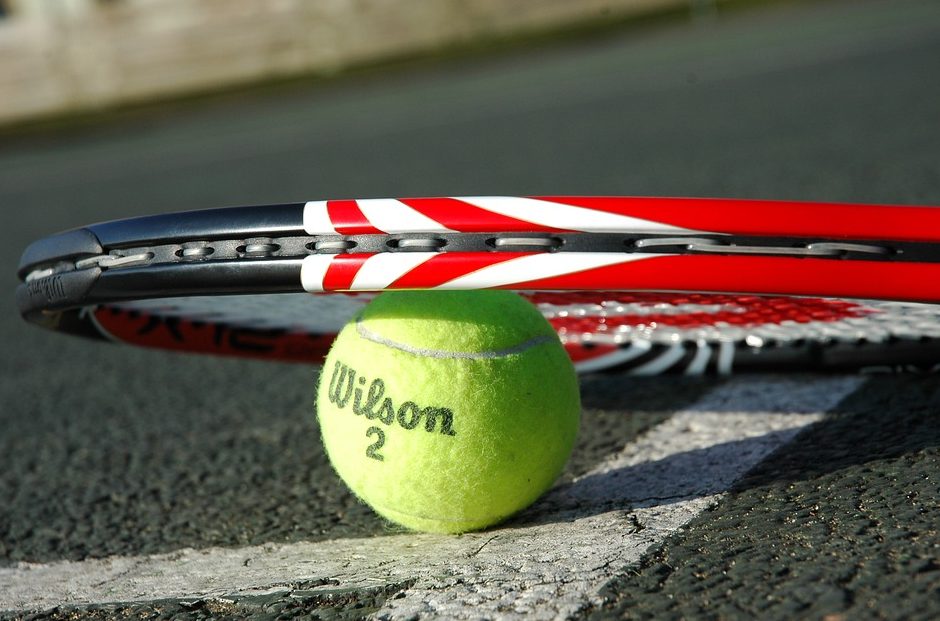 テニスの得点 点数の数え方や由来は 硬式のルールを簡単に解説 つぶやきブログ