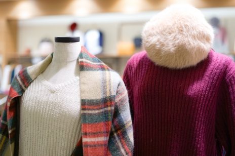 ウールコートはいつからいつまで着れる 時期 気温やおすすめの服装もご紹介 つぶやきブログ